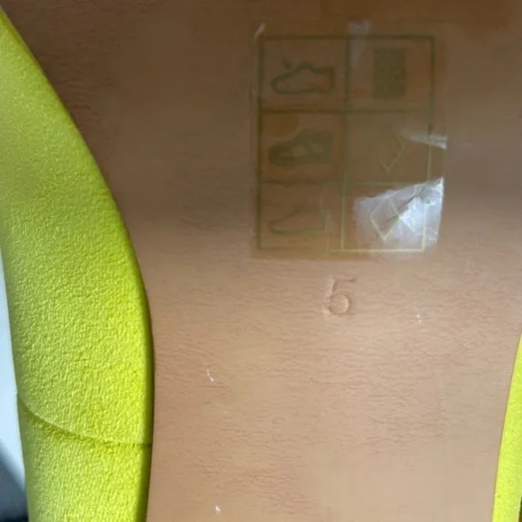 ASOS Neon Yellow Heels - Picture 13 of 15